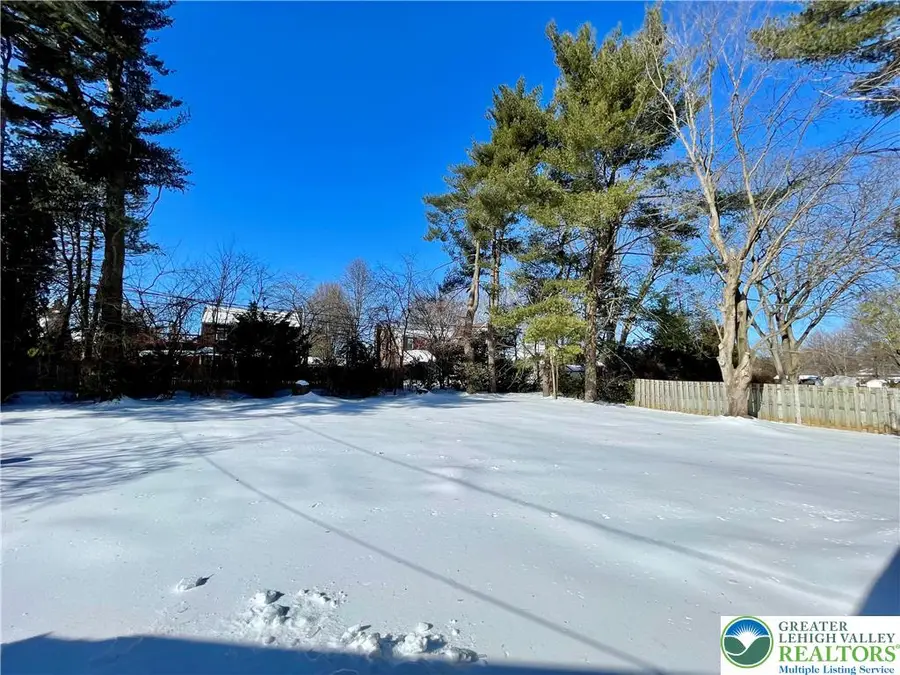 2321 Montgomery Street, Bethlehem, PA 18017 - Image #3