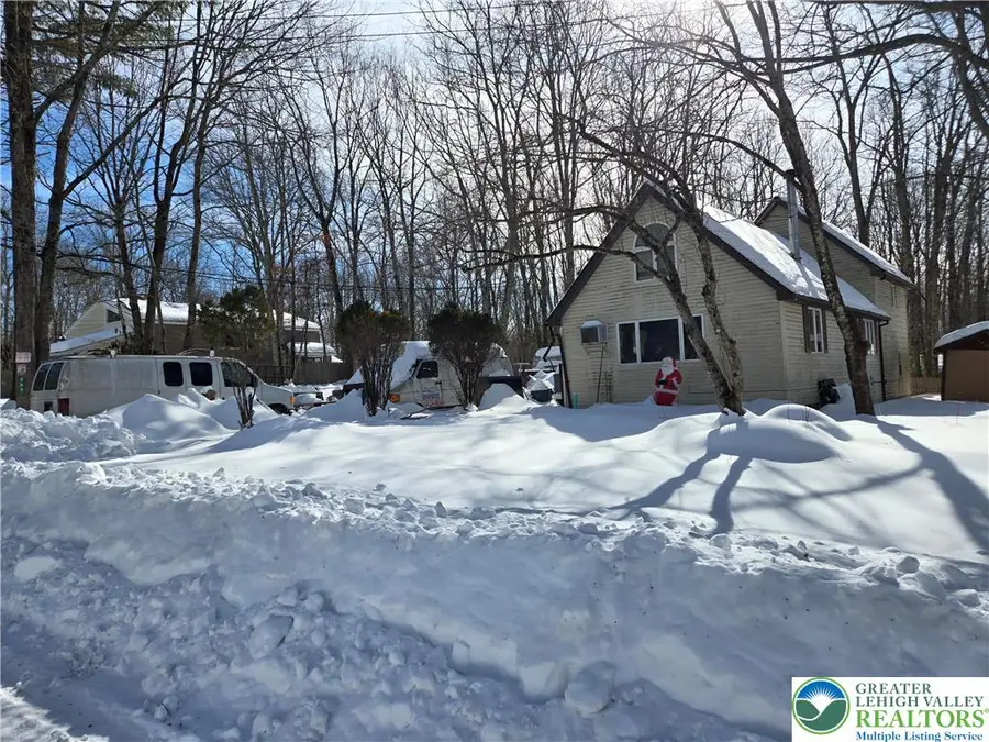 348 Carnation Road, Middle Smithfield Township, PA 18302 - Image #3