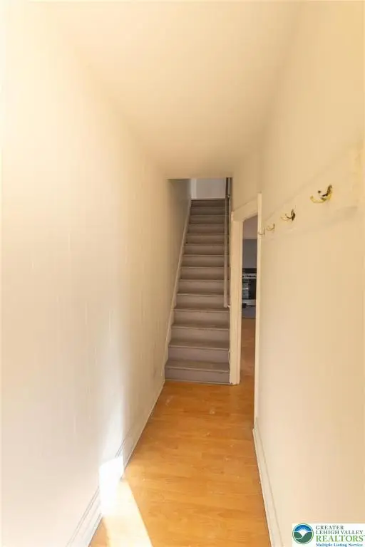 233 N Poplar Street, Allentown, PA 18102 - Image #2