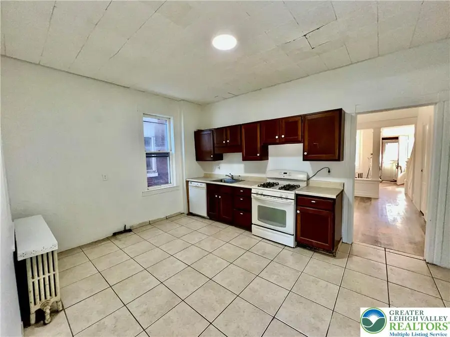 1307 Washington Street, Easton, PA 18042 - Image #3