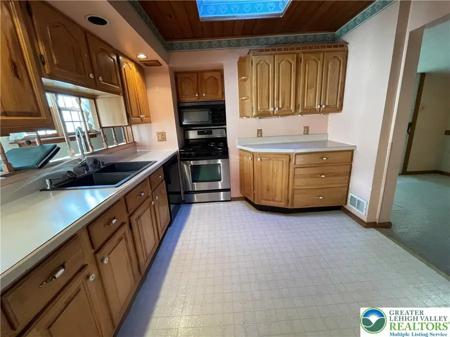 726 Barner Street, Salisbury, PA 18103 - #2