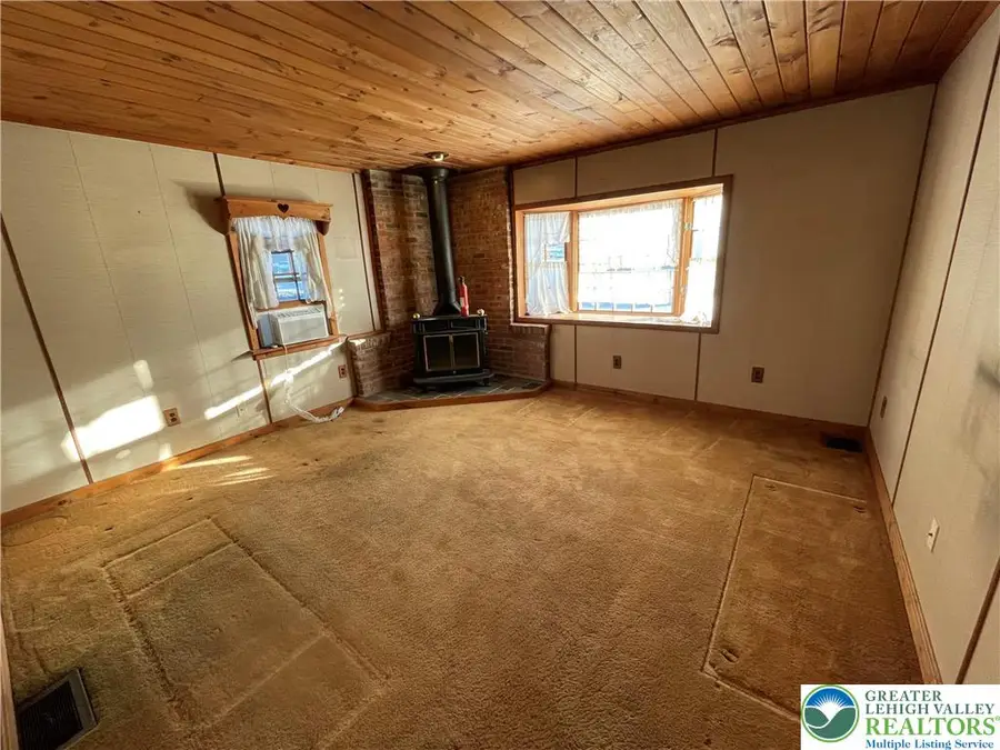 726 Barner Street, Salisbury, PA 18103 - #3