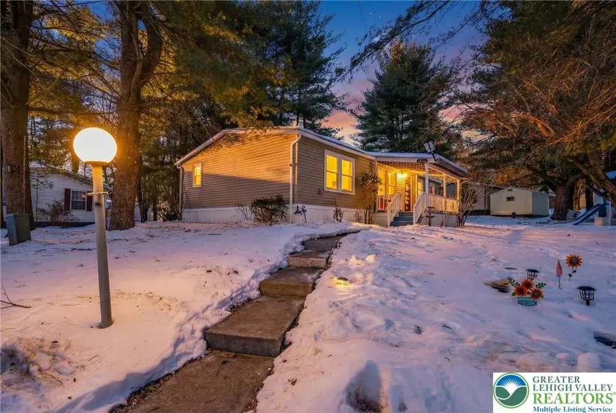 1012 Spruce Lane, Breinigsville, PA 18031 - Image #2