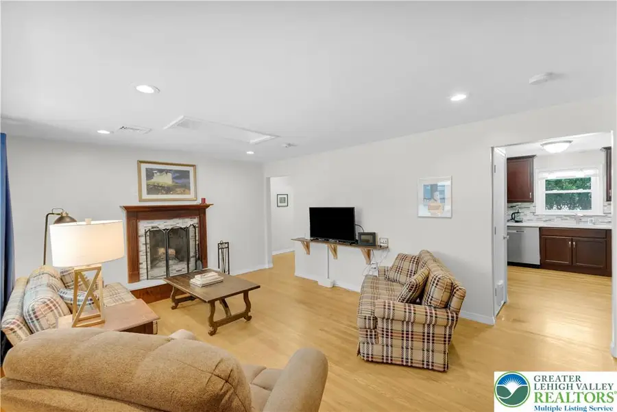 2512 W Highland Street, Allentown, PA 18104 - Image #2