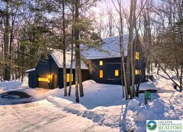 19 Oak Circle, Lake Ariel, PA 18436