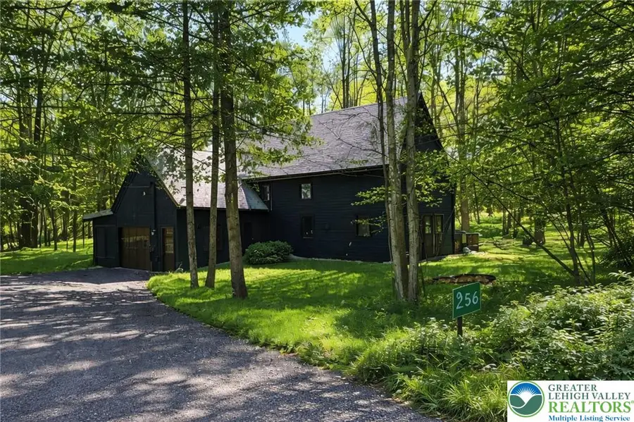 19 Oak Circle, Lake Ariel, PA 18436 - Image #2