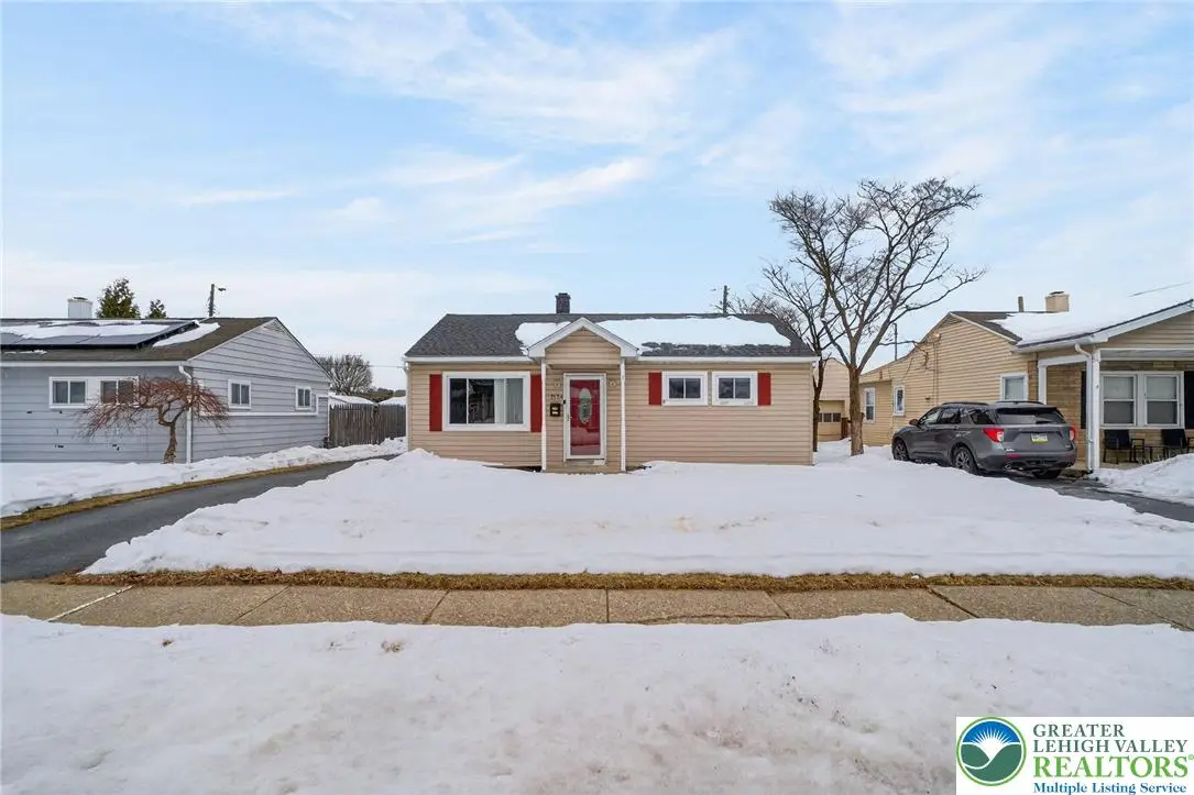 2524 East Boulevard, Bethlehem, PA 18017 - #1