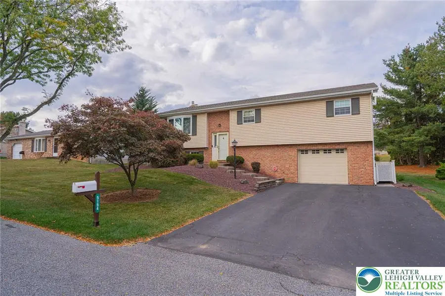 5154 Shawnee Boulevard, Schnecksville, PA 18078 - #2