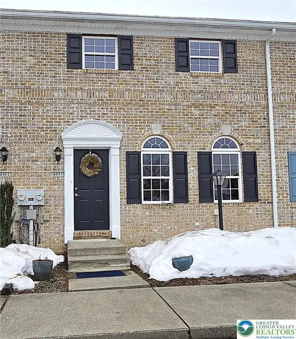 4901 Shawnee Court, Schnecksville, PA 18078