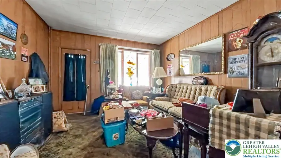 229 W Patterson Street, Lansford, PA 18232 - #2