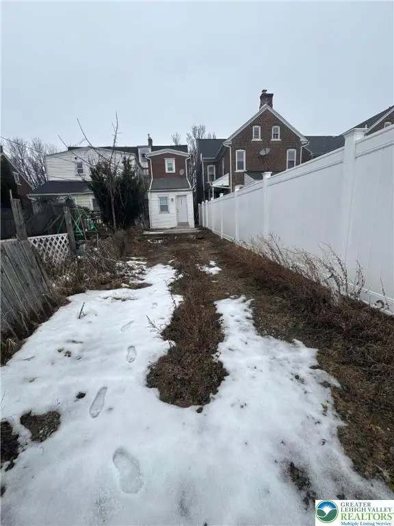 229 W Fairview Street, Bethlehem, PA 18018 - #3