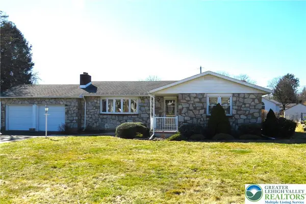 1655 Chippendale Circle, Hanover Twp, PA 18017