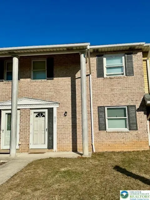 2731 Diane Boulevard, Hanover Twp, PA 18109