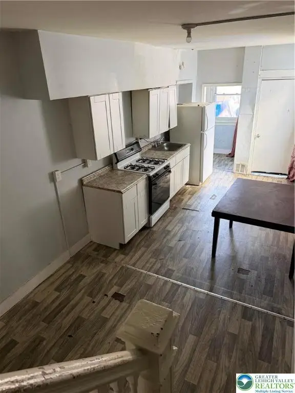 237 N Fountain, Allentown, PA 18102 - #2