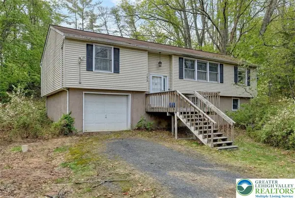 2165 Woodchuck Lane, Middle Smithfield Twp, PA 18302