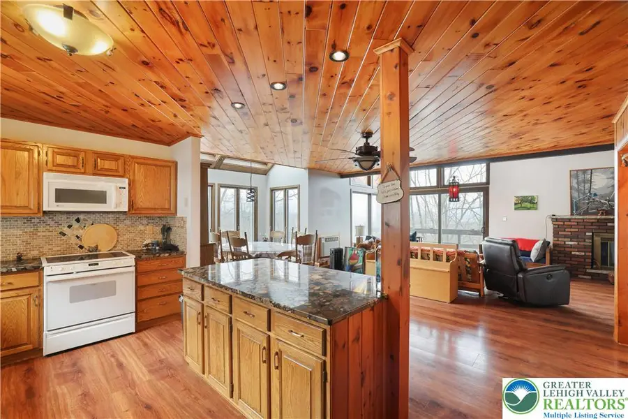 262 Overlook Way, Tannersville, PA 18372 - #3