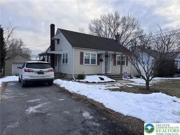 58 George Avenue, Upper Nazareth Twp, PA 18064