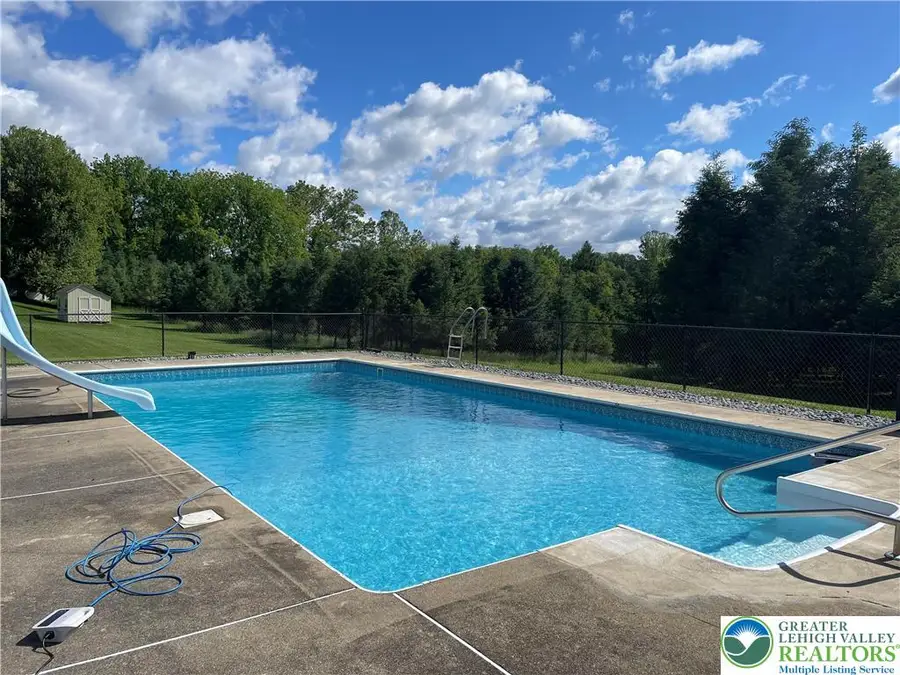 1410 Quarry Drive, Middletown, PA 18020 - #2