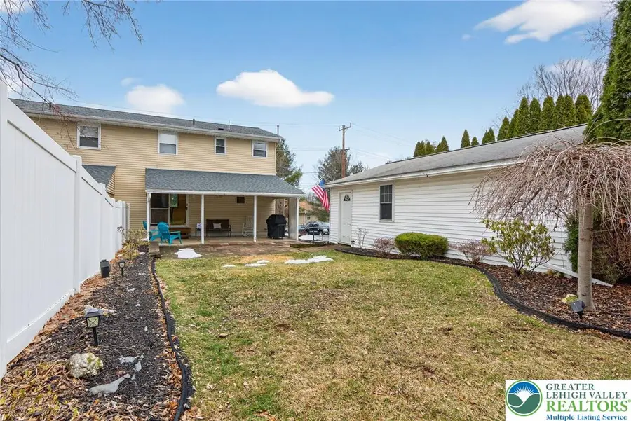 2716 Division Street, Palmer Township, PA 18045 - #2