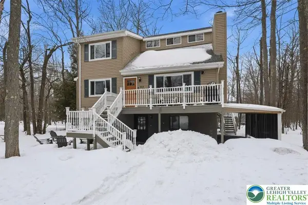 1781 Rolling Hills Drive, Coolbaugh Twp, PA 18466