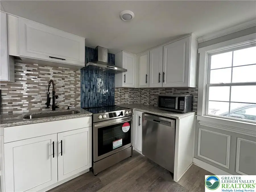 1190 Grange Road, Lower Macungie, PA 18106 - #2