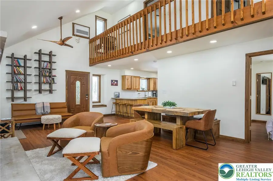 2206 Chatham Court, Saw Creek, PA 18324 - #3