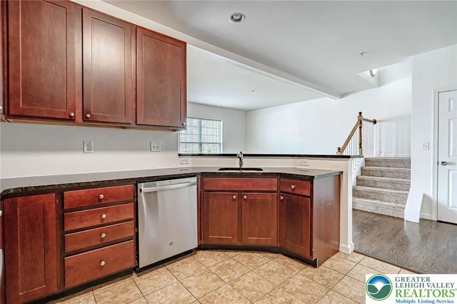 5151 Dogwood Trail, Upper Macungie, PA 18104 - #3