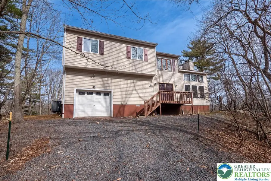 557 Lakeside Drive, Penn Estates, PA 18301 - #2