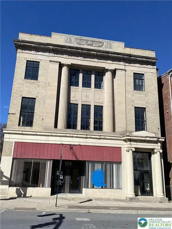 139 W Broad Street, Tamaqua, PA 18252 - #2