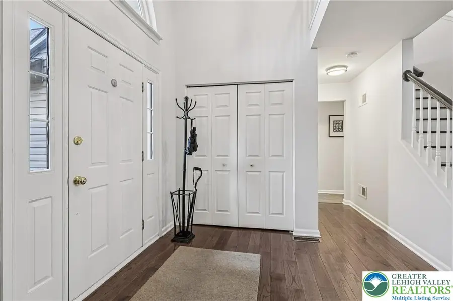 6066 Timberknoll Drive, Lower Macungie, PA 18062 - #3