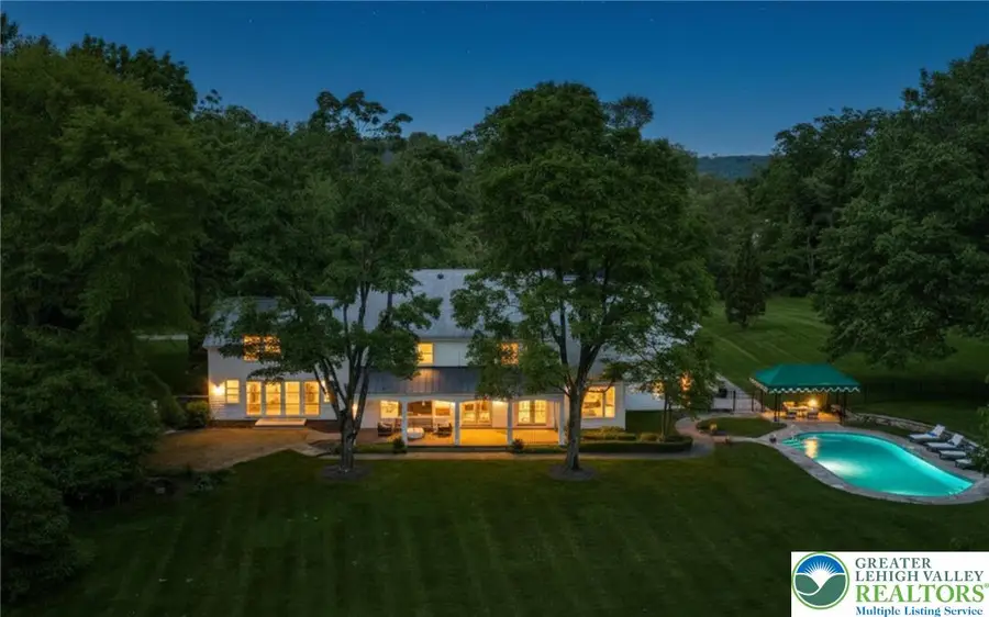 1803 Apple Tree Lane, Lower Saucon, PA 18015 - #2