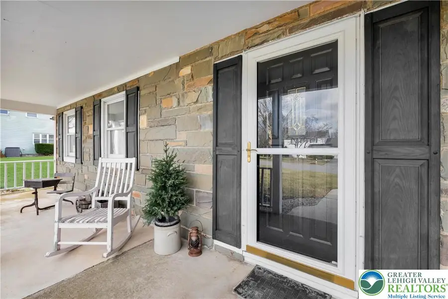 517 Apple Hill Drive, Forks Township, PA 18040 - #3