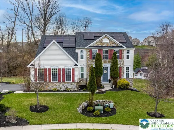 6310 Candle Place, Upper Saucon Twp, PA 18036