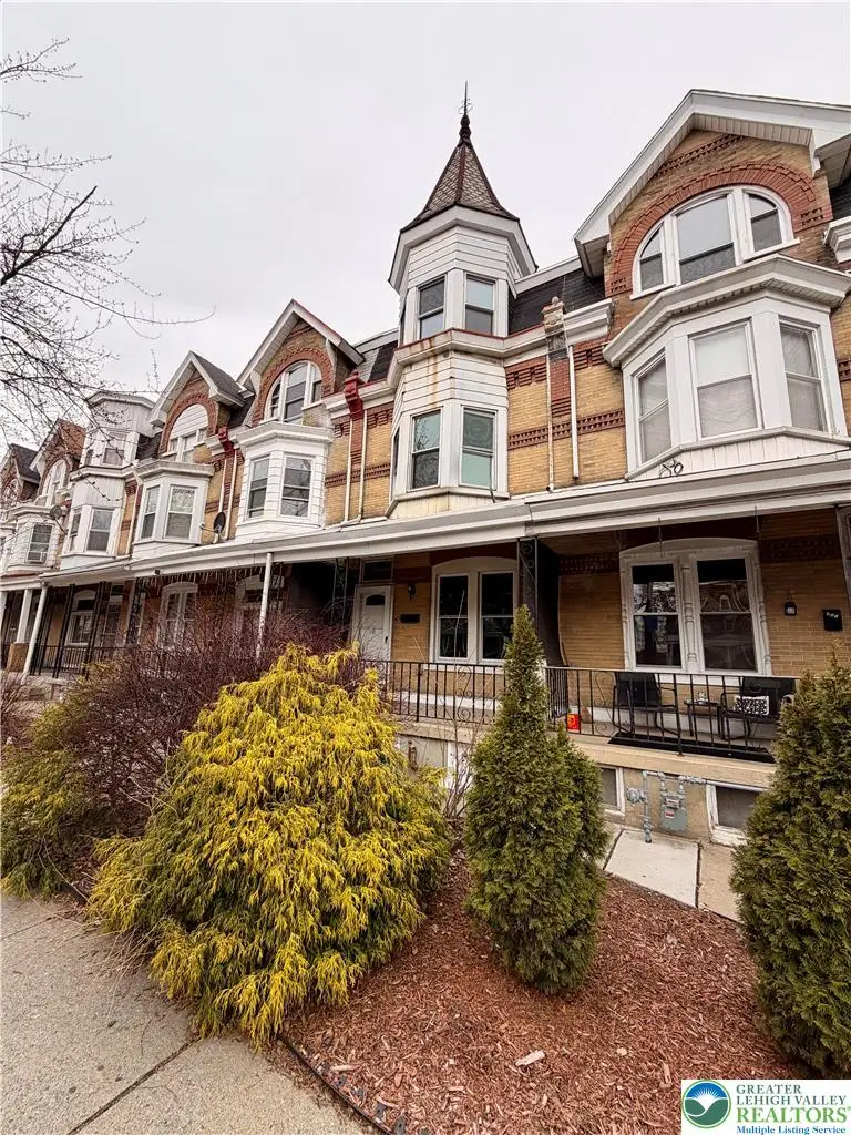 453 W Tilghman Street, Allentown, PA 18102 - #3