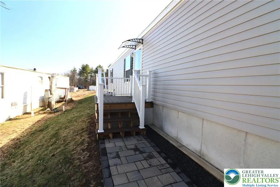 5016 Old Timber Road, Stroudsburg, PA 18360 - #2