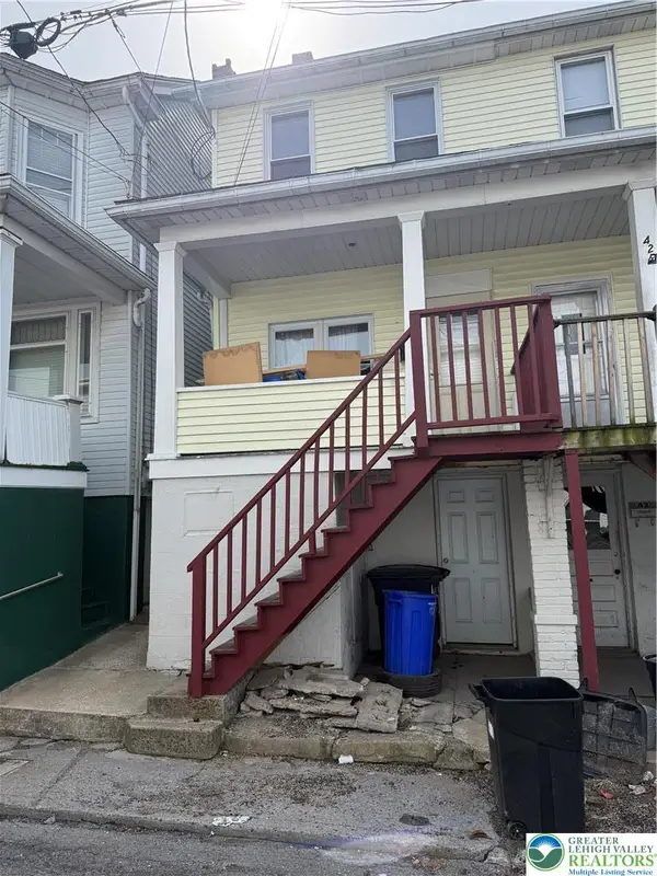 44 E Water Street, Lansford Boro, PA 18232