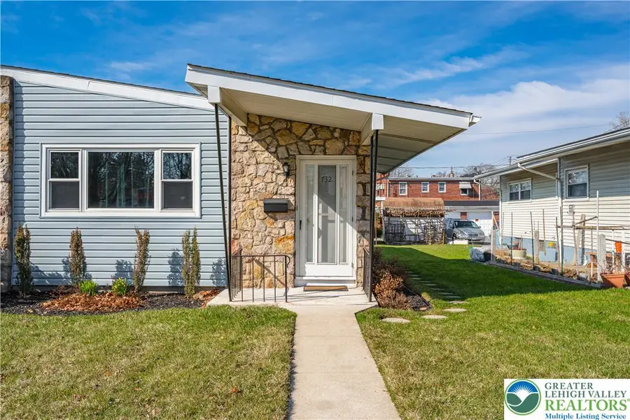 732 N Saint Lucas Street, Allentown, PA 18104 - #3