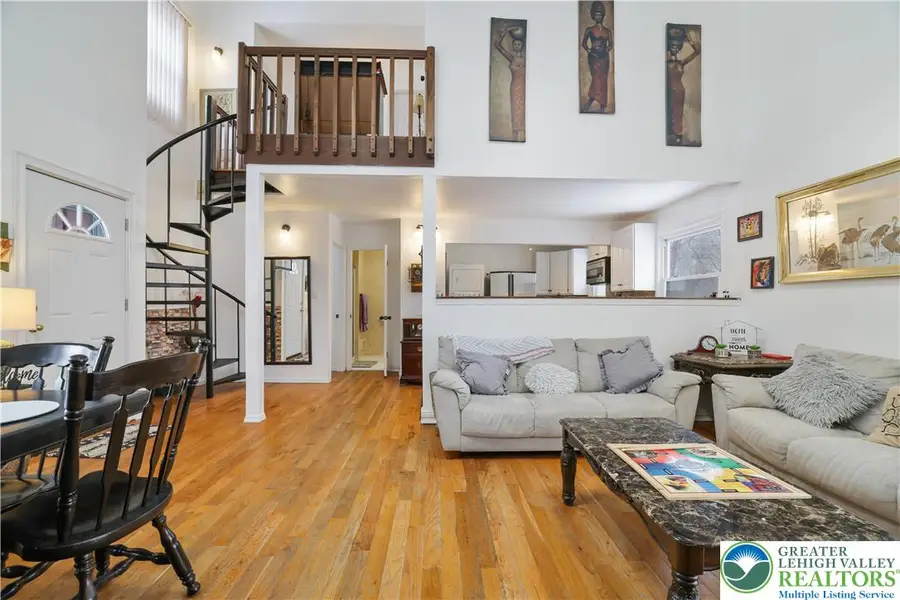 2638 Foxledge Drive, Coolbaugh, PA 18466 - #2