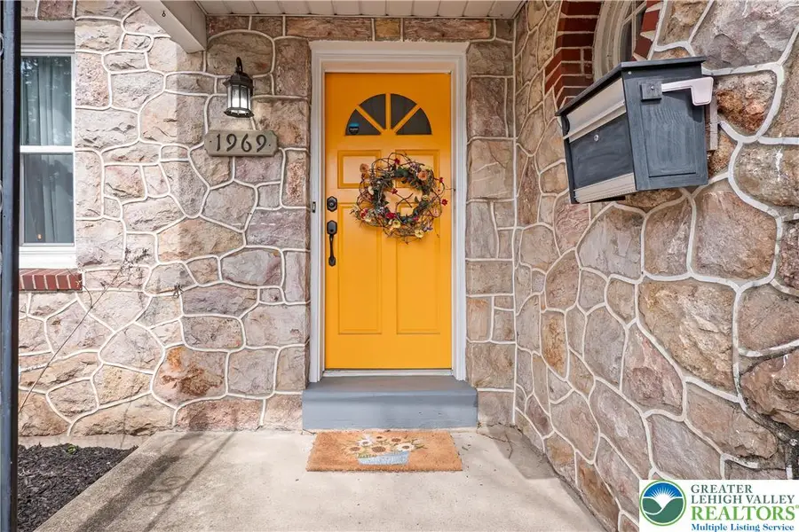 1969 Easton Avenue, Bethlehem, PA 18017 - #2