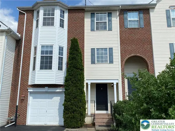 5527 W Spring Ridge Drive, Lower Macungie Twp, PA 18062