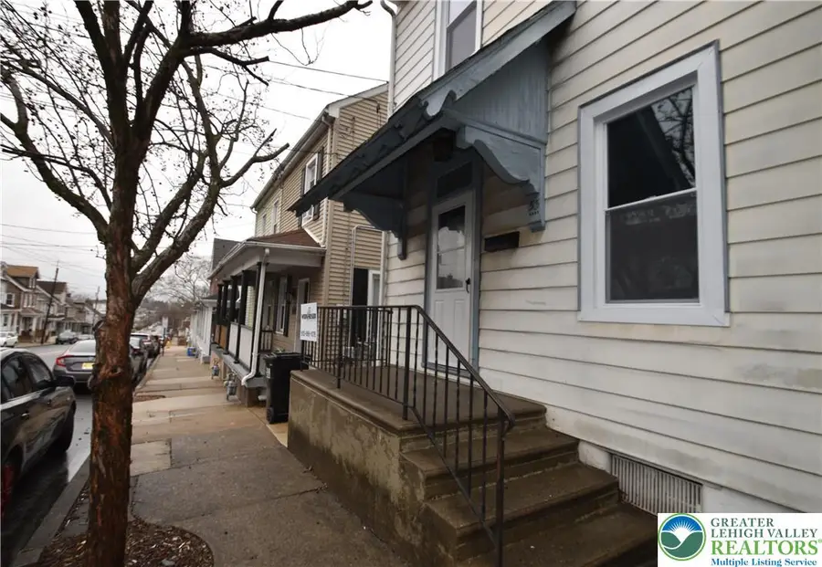 53 E Goepp Street, Bethlehem, PA 18018 - #3