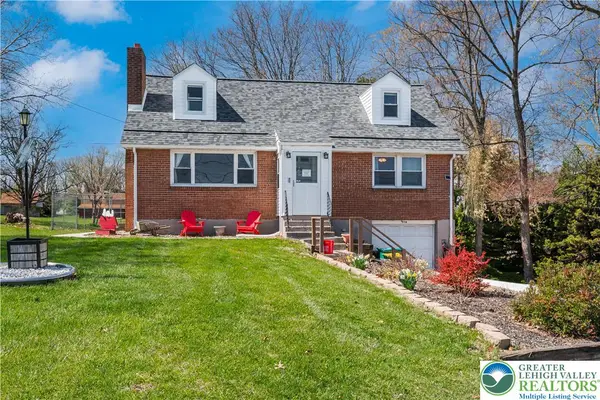 724 Krocks Court, Lower Macungie Twp, PA 18106