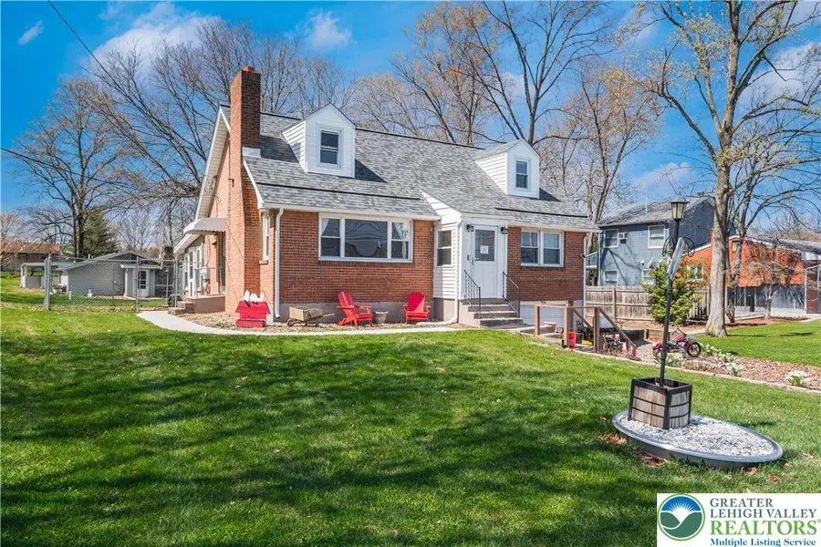 724 Krocks Court, Lower Macungie, PA 18106 - #2