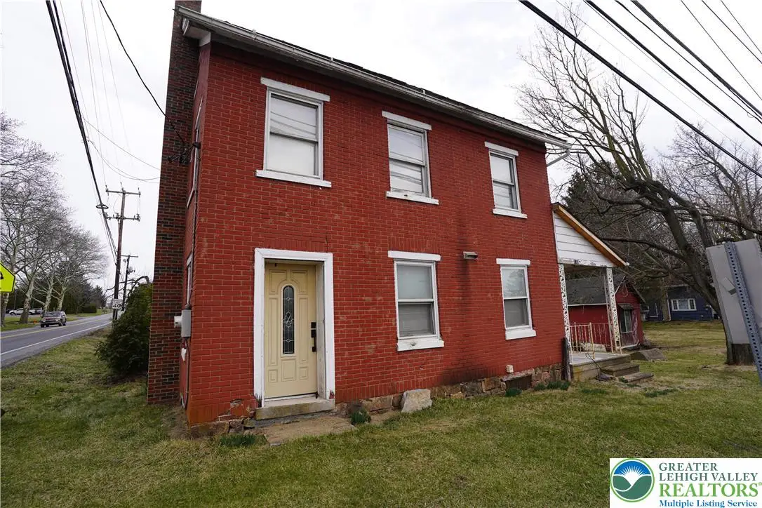 3863 Mauch Chunk Road, North Whitehall, PA 18104 - #1