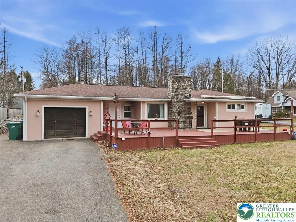 208 Shine Hill Road, Pocono, PA 18332 - #1