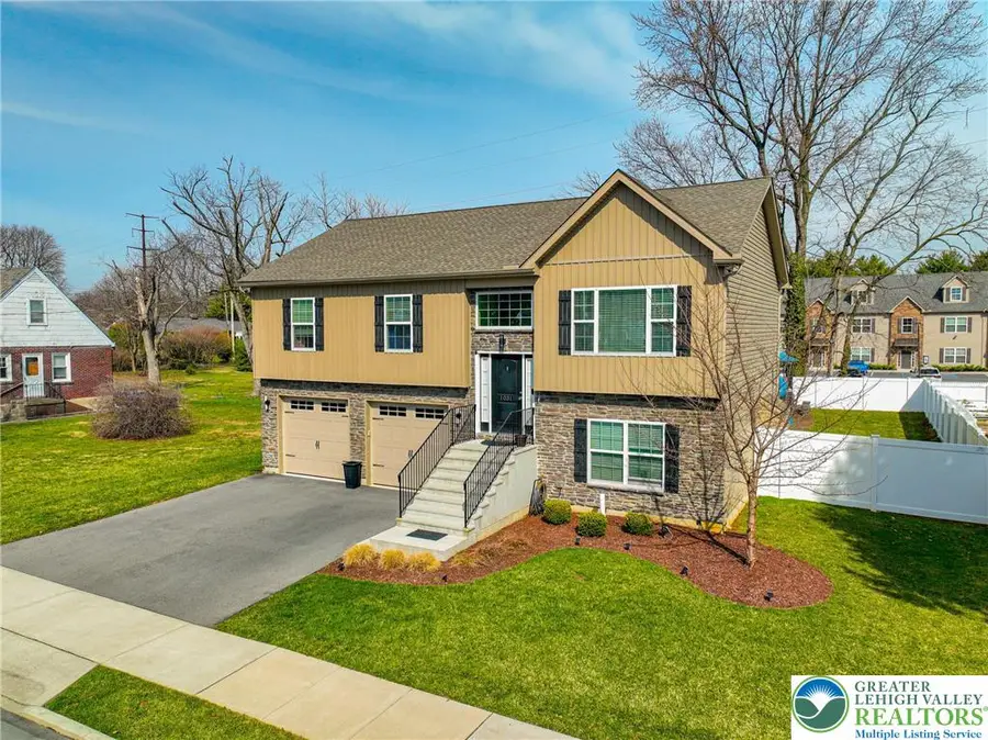 1031 Decatur Street, Bethlehem, PA 18017 - #3