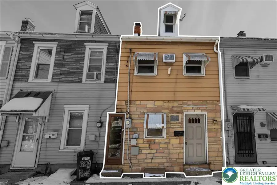 231 N Peach Street, Allentown, PA 18102 - #2