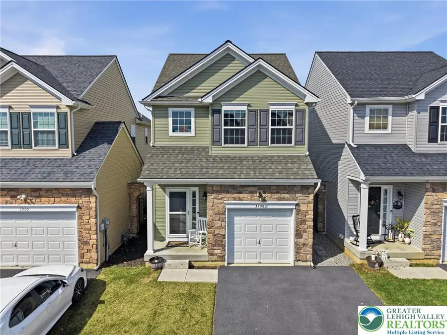 3206 Huntington Lane, Forks Township, PA 18040 - #2