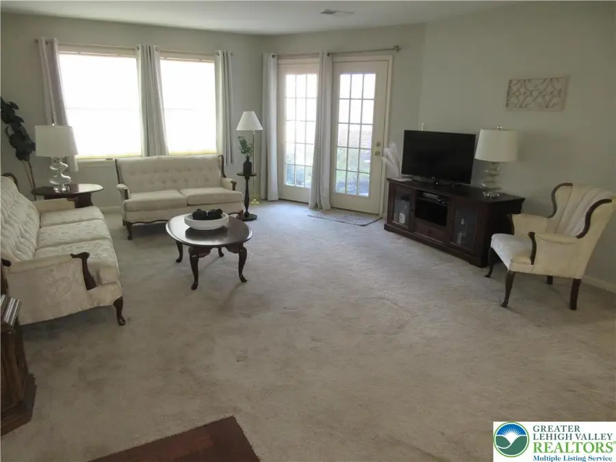 4613 Cheryl Drive, Hanover, PA 18017 - #3