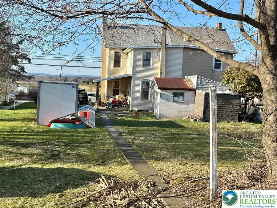 122 Front Street, Alburtis, PA 18011 - #2